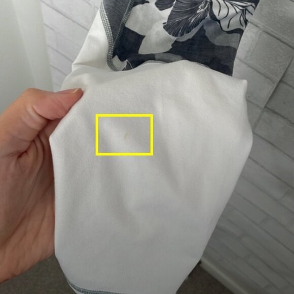 Athleta Grey and White Floral Leggings - Picture 14 of 14